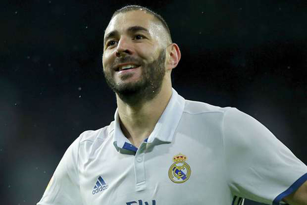 karimbenzema-szerzodes-hosszabbitas