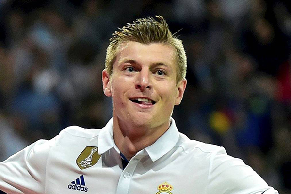 toni_kroos_ev_jatekosa_lett