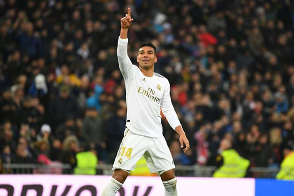 casemiro_hosszabbitas